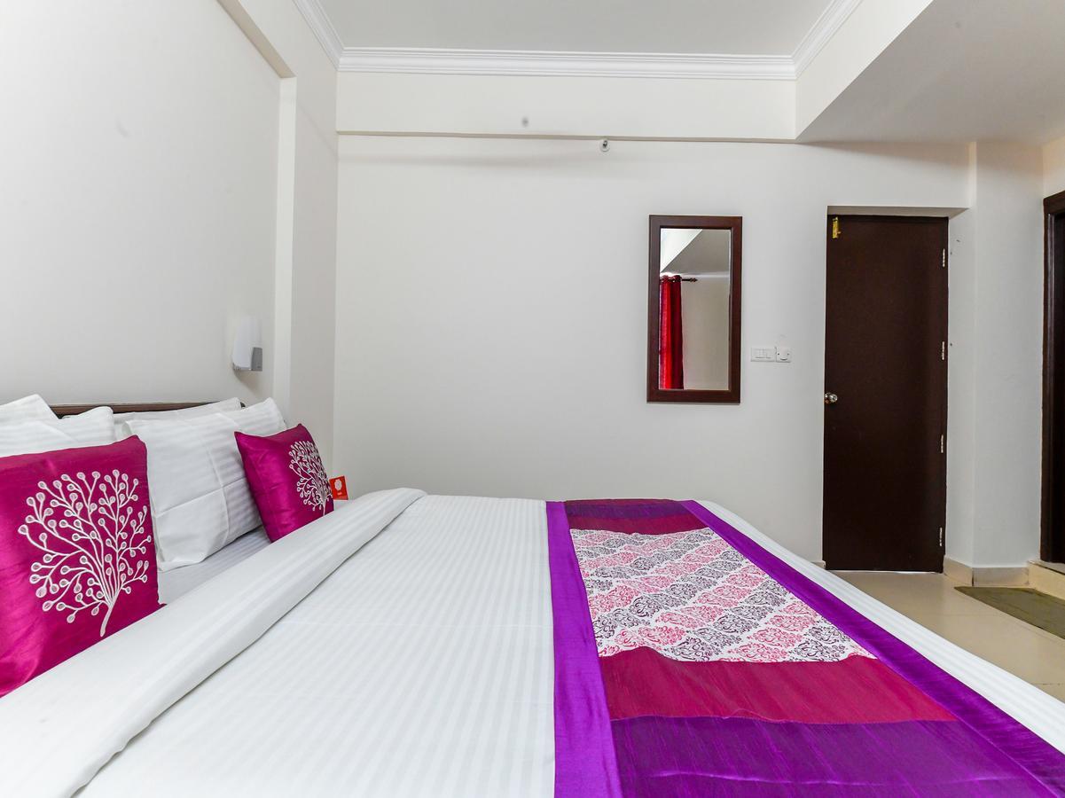 Oyo 11309 Hotel Green Land Residency Kochi Екстер'єр фото