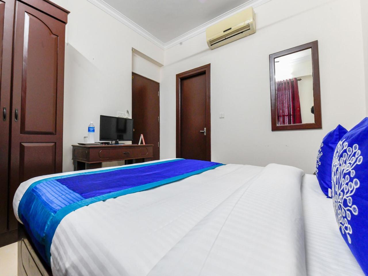 Oyo 11309 Hotel Green Land Residency Kochi Екстер'єр фото