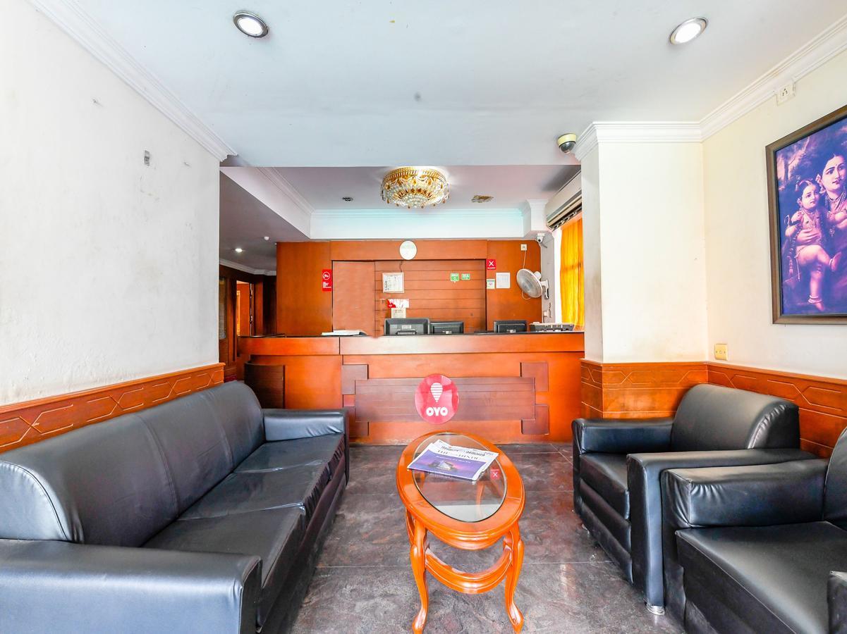 Oyo 11309 Hotel Green Land Residency Kochi Екстер'єр фото